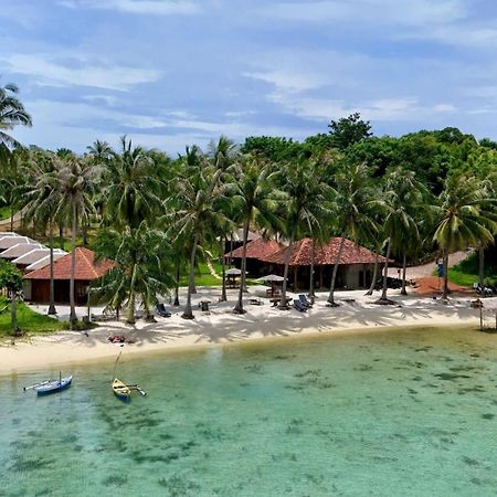 Eco Casa Hotel Ilhas Karimunjava Exterior foto