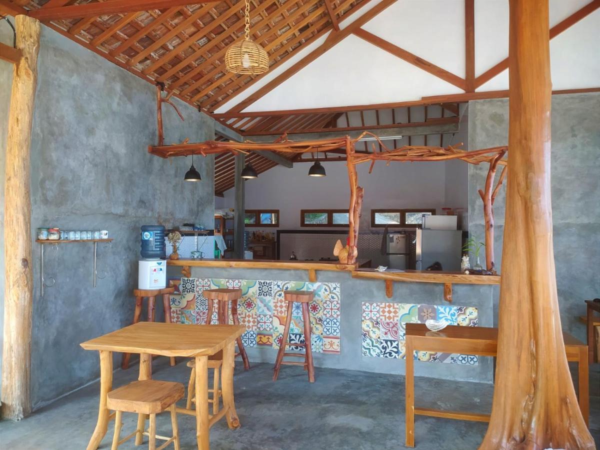 Eco Casa Hotel Ilhas Karimunjava Exterior foto