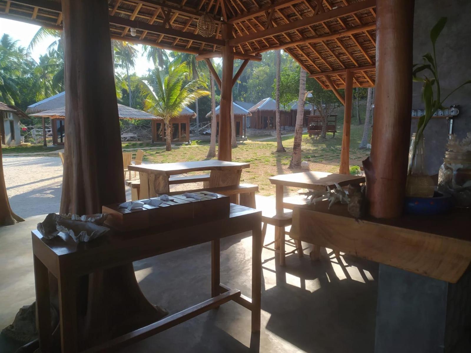 Eco Casa Hotel Ilhas Karimunjava Exterior foto