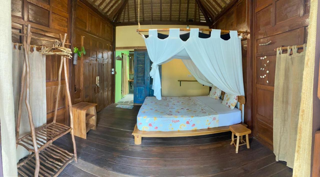 Eco Casa Hotel Ilhas Karimunjava Exterior foto