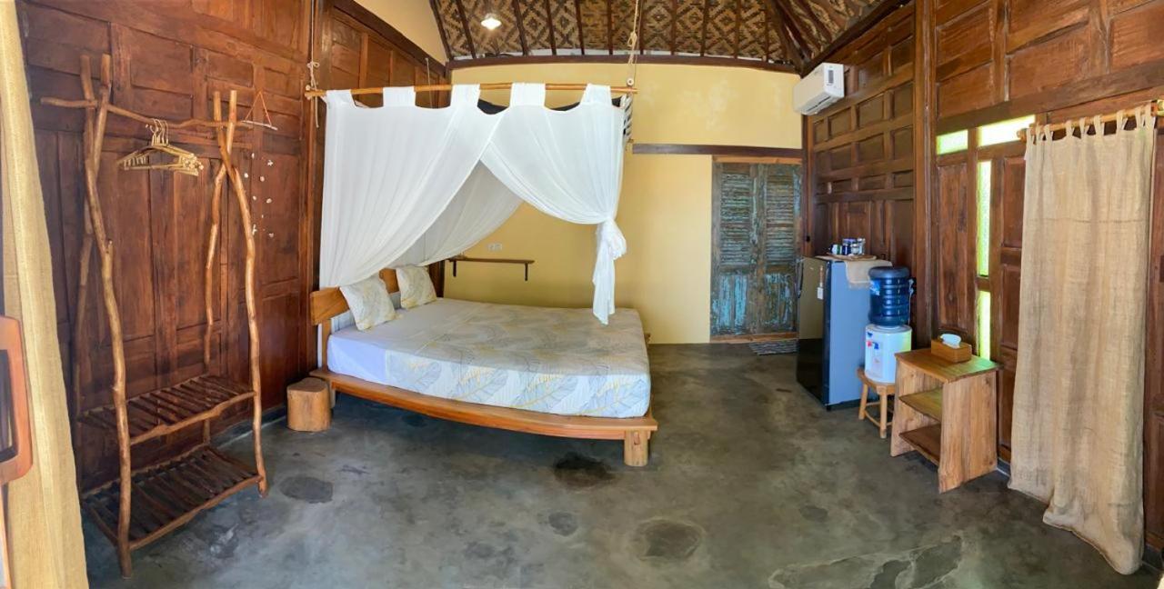 Eco Casa Hotel Ilhas Karimunjava Exterior foto