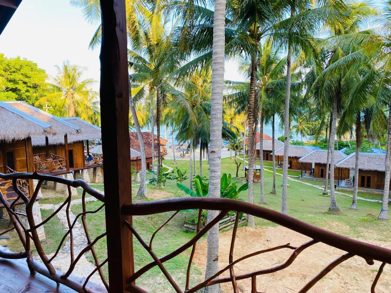 Eco Casa Hotel Ilhas Karimunjava Exterior foto