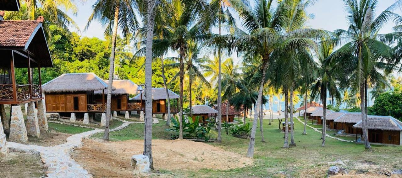 Eco Casa Hotel Ilhas Karimunjava Exterior foto